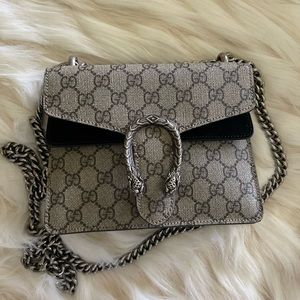 •Authentic• Gucci Dionysus GG Supreme mini bag